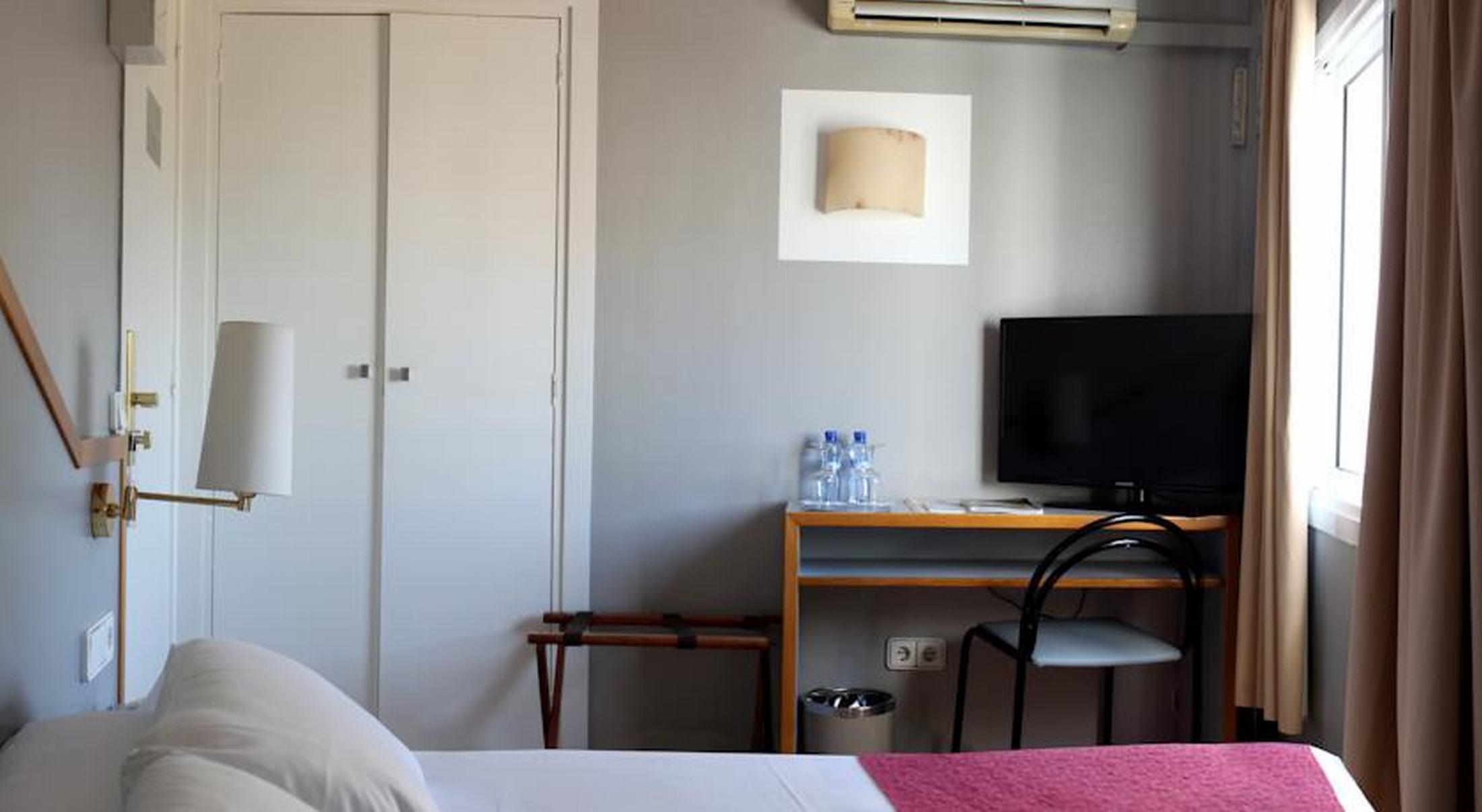 Hotel Subur Sitges Bagian luar foto
