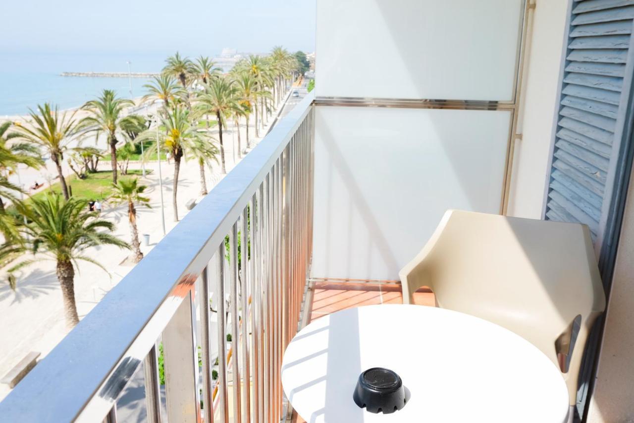 Hotel Subur Sitges Bagian luar foto