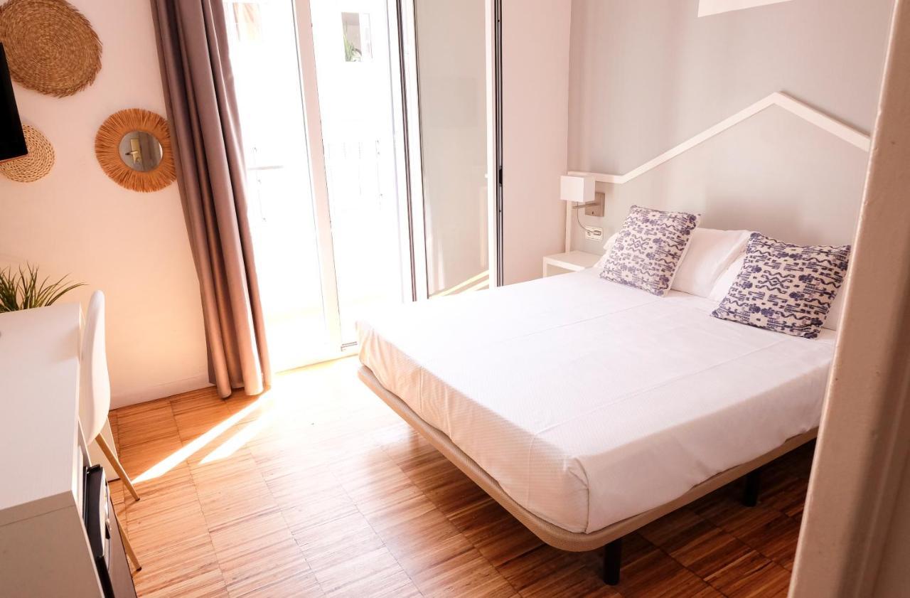 Hotel Subur Sitges Bagian luar foto